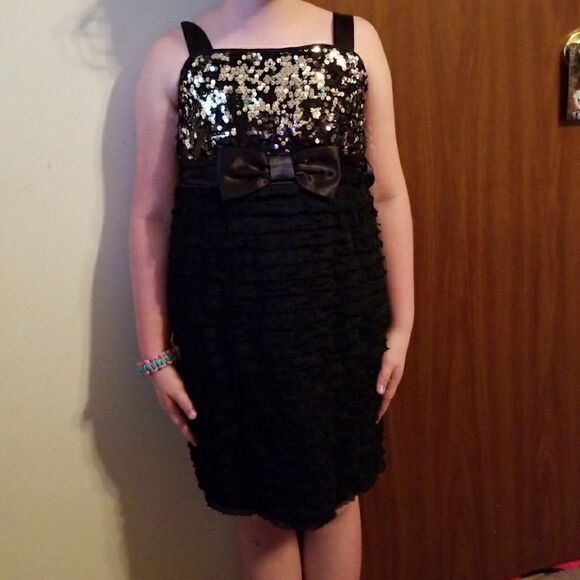 🦋3/$15💰Dress 💥Final Price💥 - Picture 1 of 2